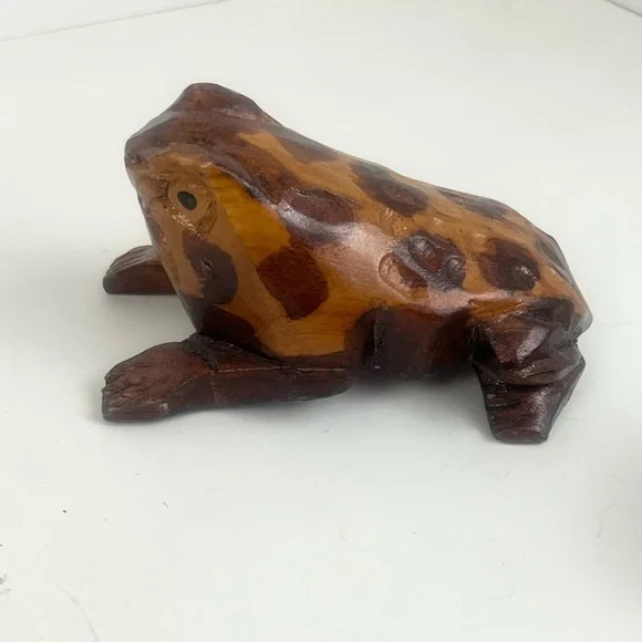 Hand Carved Wooden Frog - Picture 14 of 16